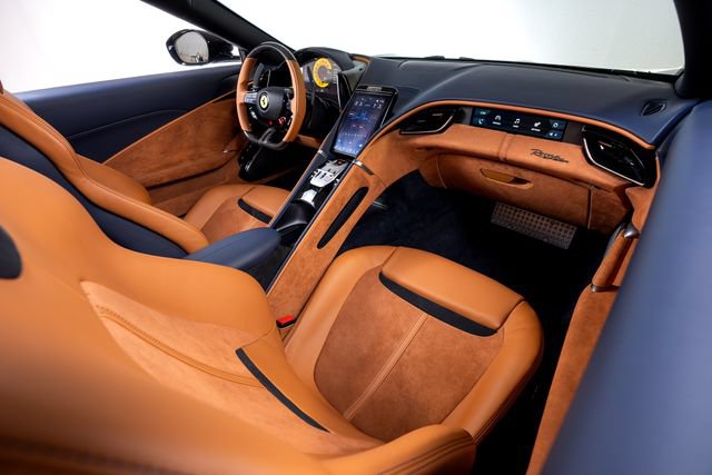 Used 2026 Ferrari Roma Spider RWD image 49