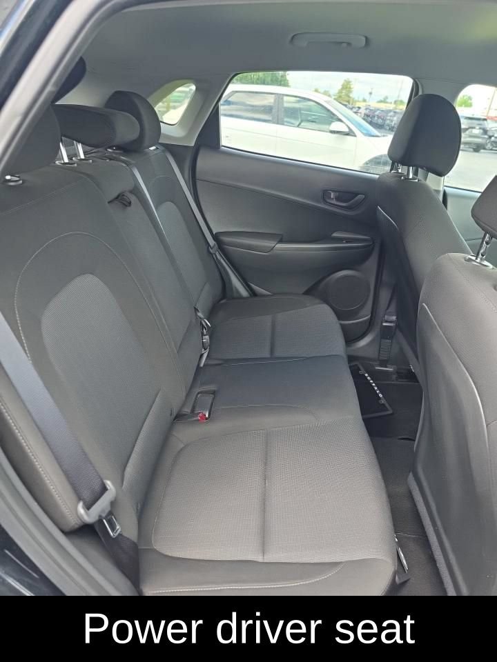 Used 2023 Hyundai Kona SEL w/ Cargo Package AWD/4WD image 6