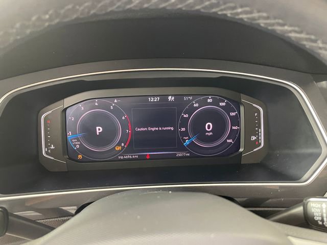 Used 2024 Volkswagen Tiguan SEL R-Line image 5