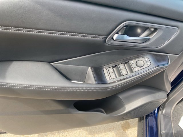 New 2026 Nissan Rogue SV image 17