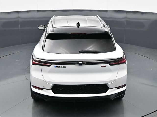 Used 2024 Chevrolet Equinox EV RS FWD image 32