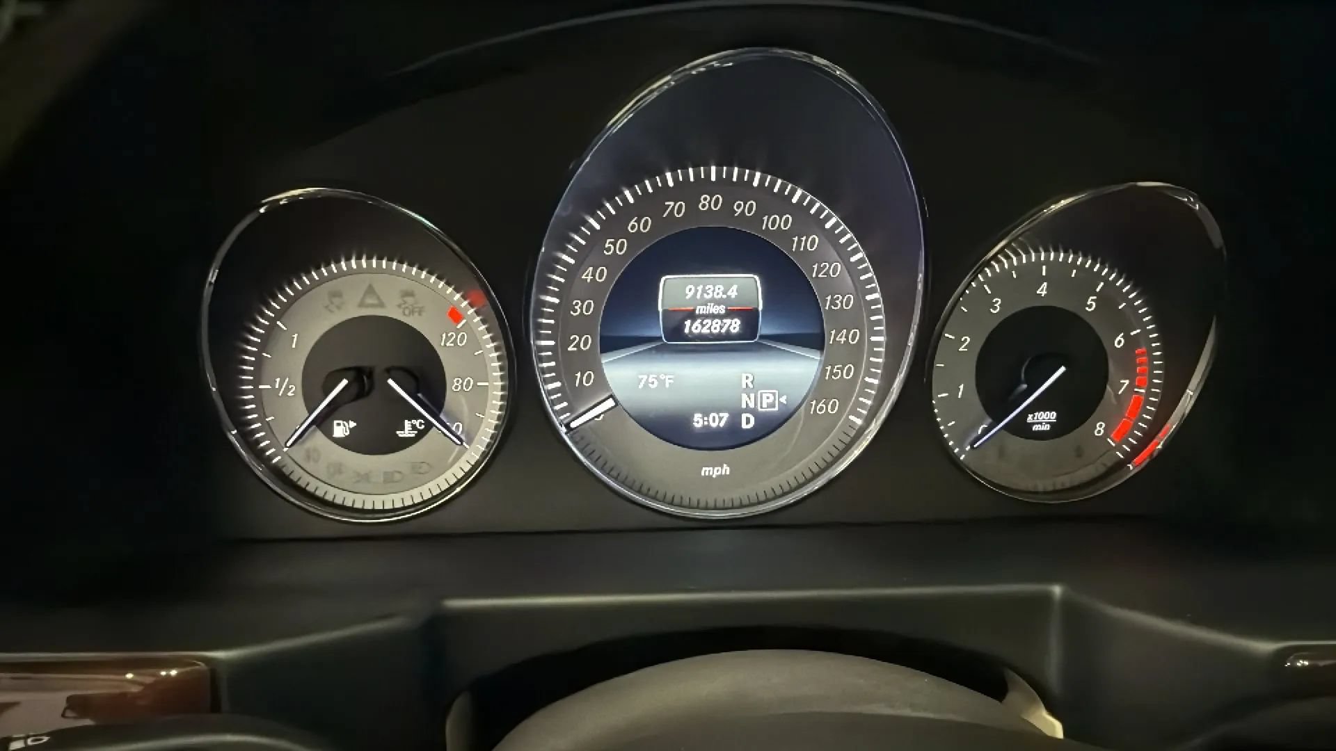 Used 2014 Mercedes-Benz GLK 350 2WD image 17
