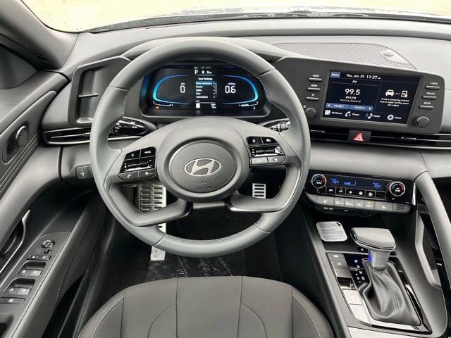 New 2026 Hyundai Elantra SEL Sport Premium FWD image 8