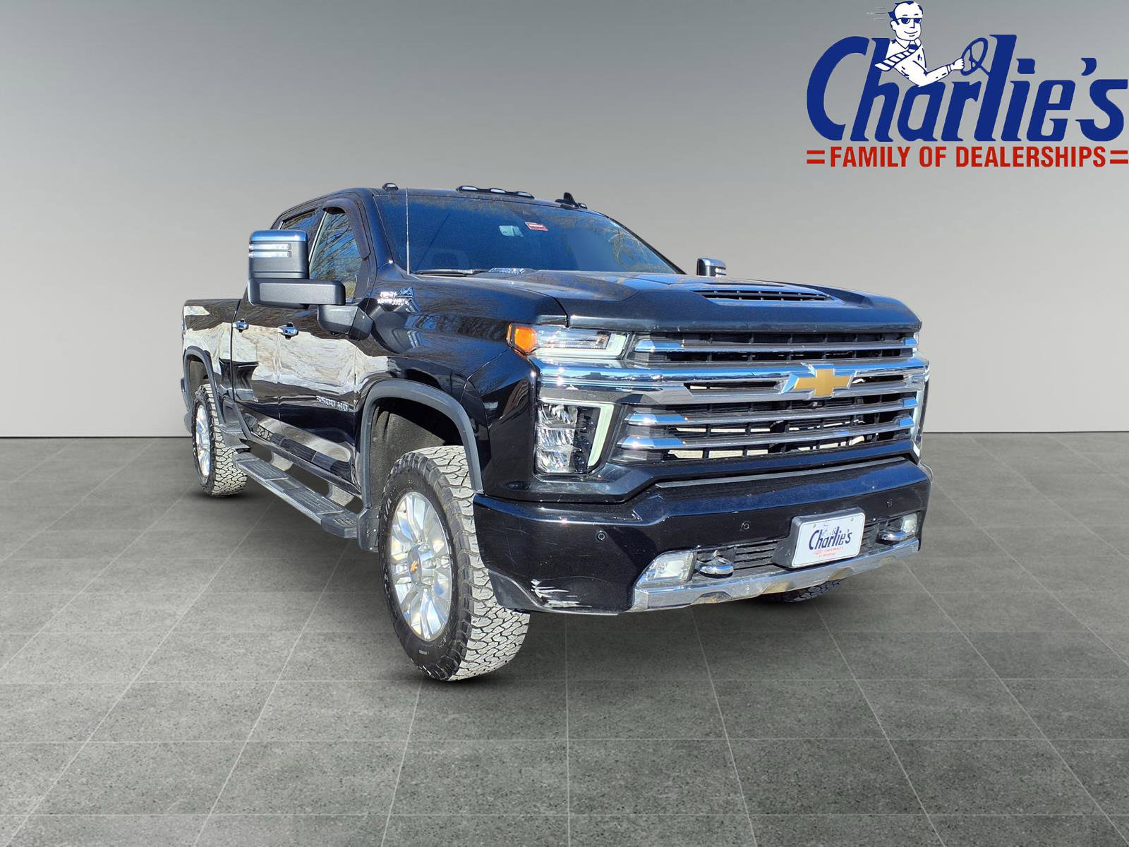 Used 2021 Chevrolet Silverado 3500 High Country w/ Z71 Off-Road Package AWD/4WD image 3