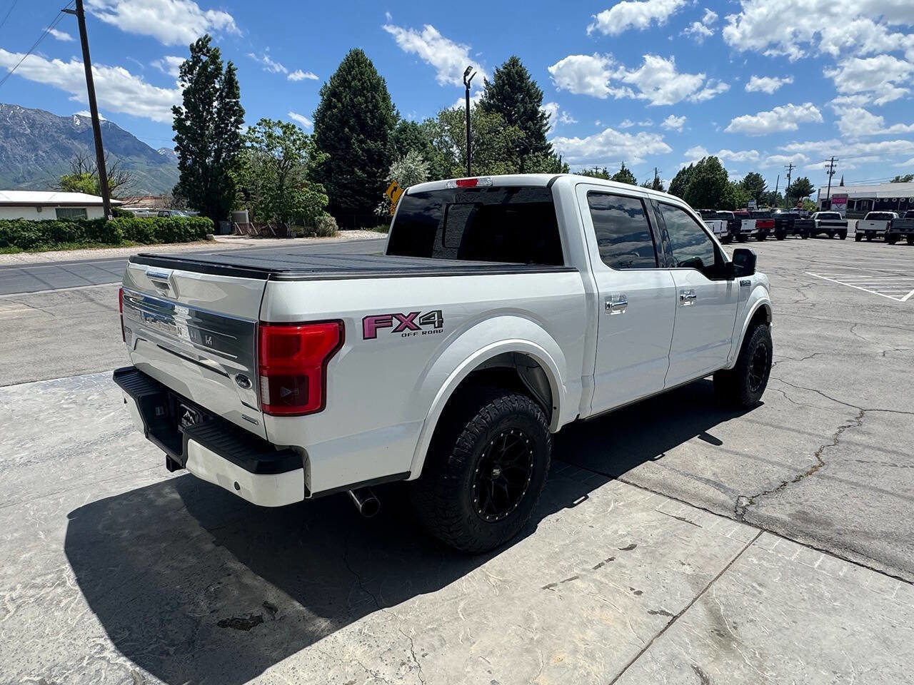 Used 2020 Ford F150 Platinum w/ Equipment Group 701A Luxury AWD/4WD image 12