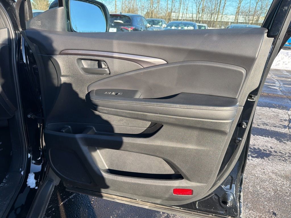 Certified 2023 Honda Passport EX-L image 27