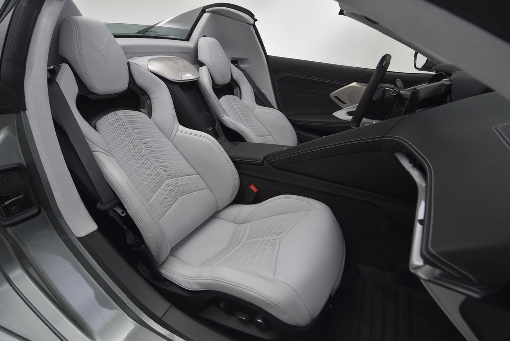 Used 2024 Chevrolet Corvette Z06 RWD image 50