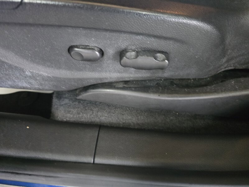 Used 2014 Buick Encore Convenience FWD image 18