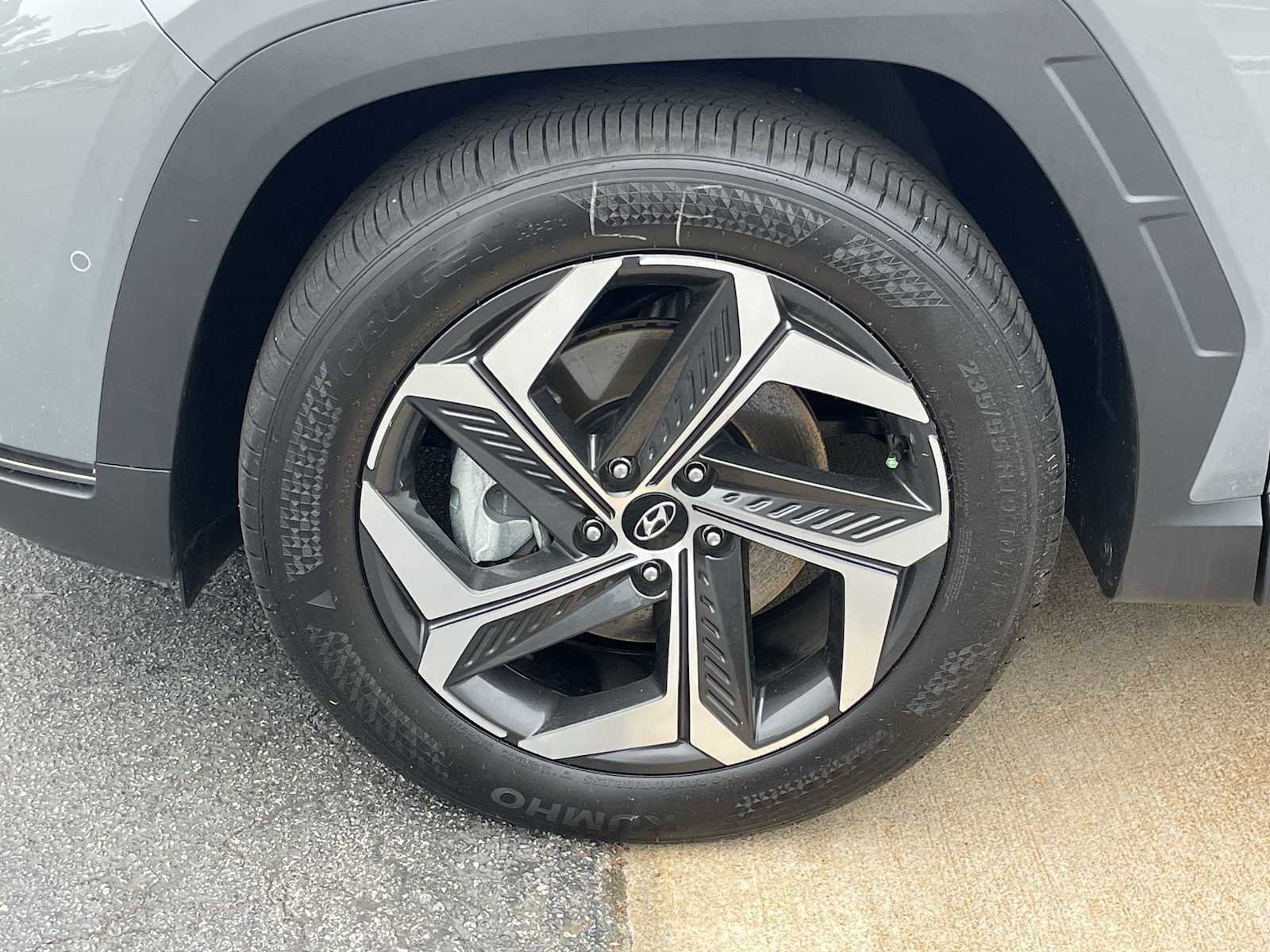 Used 2024 Hyundai Tucson Limited FWD image 7