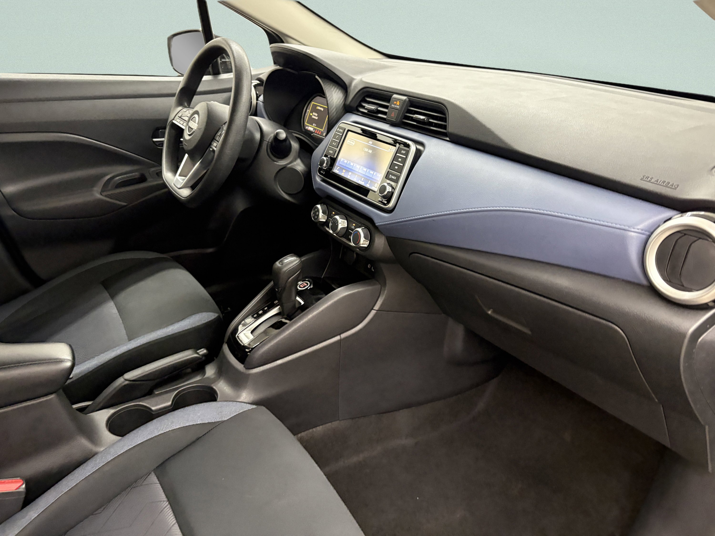 Used 2023 Nissan Versa SV image 19