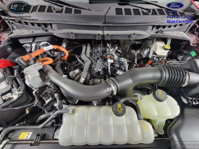Certified 2025 Ford F150 Platinum w/ Equipment Group 702A High AWD/4WD image 38