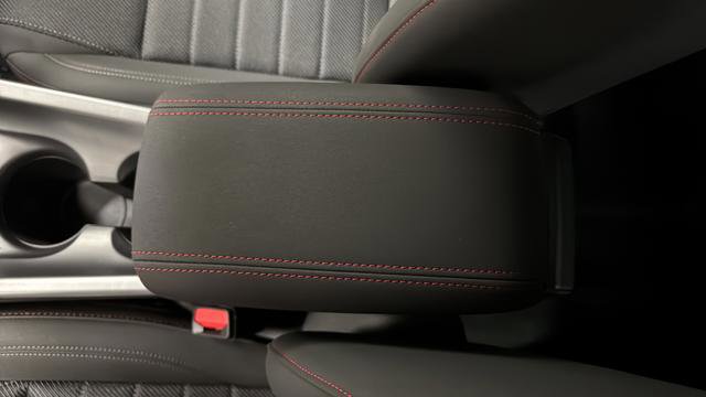 Used 2025 Dodge Hornet GT w/ Cold Weather Group AWD/4WD image 19
