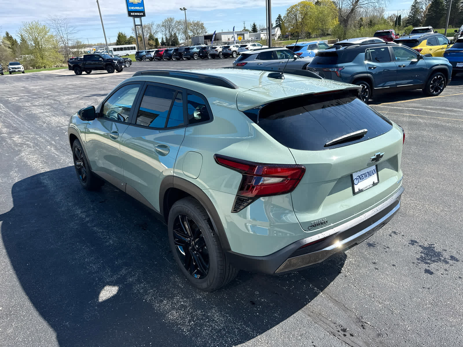 New 2026 Chevrolet Trax ACTIV FWD image 8