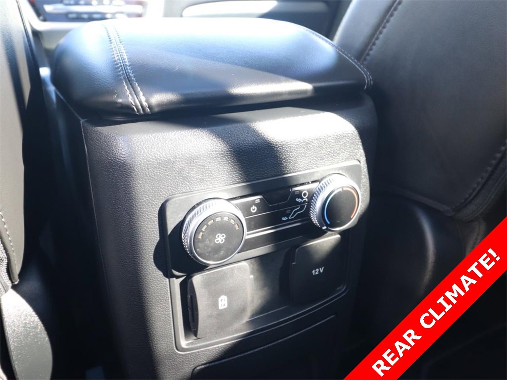Used 2022 Ford Explorer XLT w/ Equipment Group 202A image 12