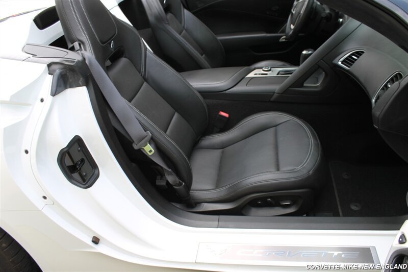 Used 2015 Chevrolet Corvette Stingray Convertible w/ 3LT Preferred Equipment Group RWD image 35