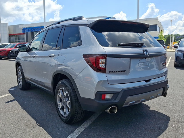 Certified 2023 Honda Passport TrailSport image 5