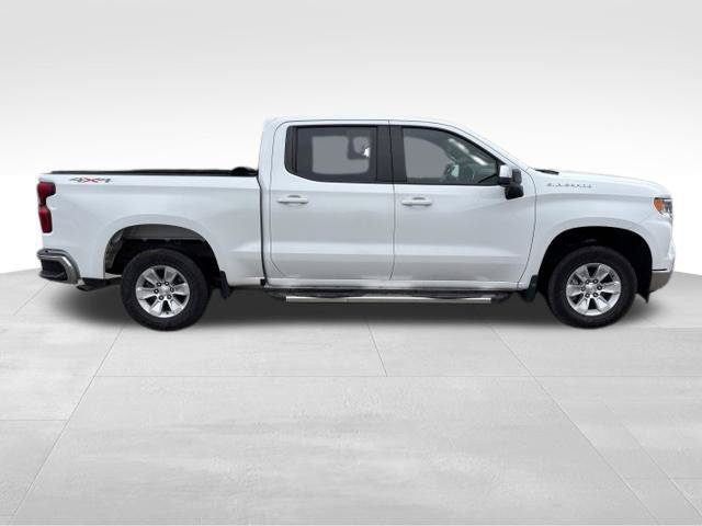 Used 2022 Chevrolet Silverado 1500 LT AWD/4WD image 6