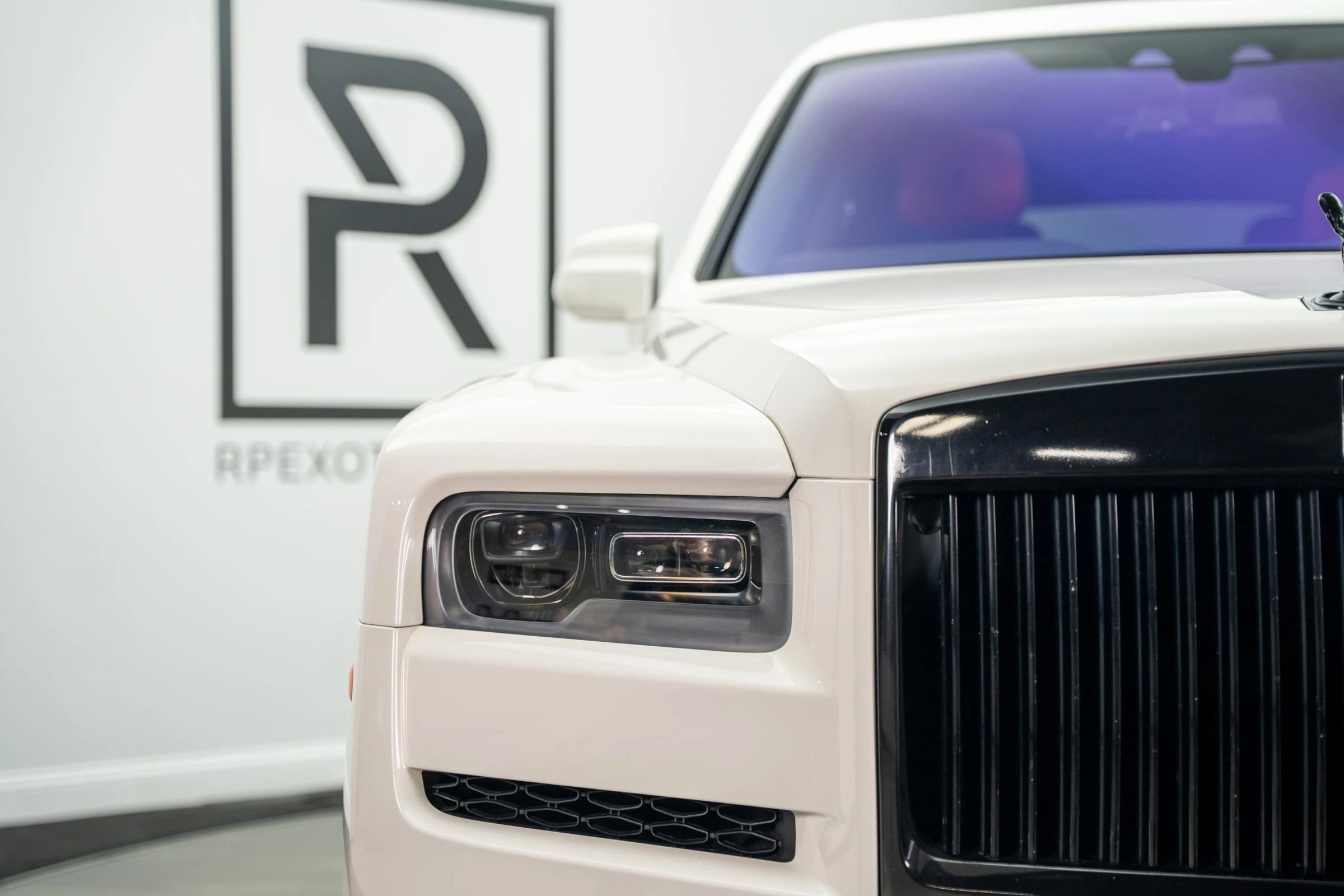 Used 2019 Rolls-Royce Cullinan image 14