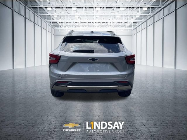 New 2026 Chevrolet Trax ACTIV w/ Sunroof Package FWD image 7