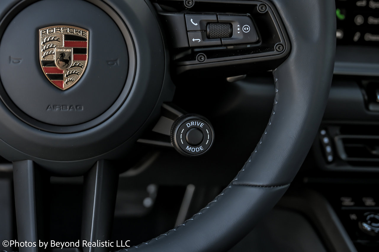 Used 2024 Porsche 911 Carrera S image 35