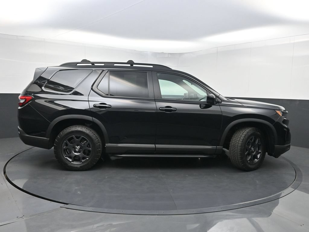 Used 2024 Honda Pilot TrailSport image 43