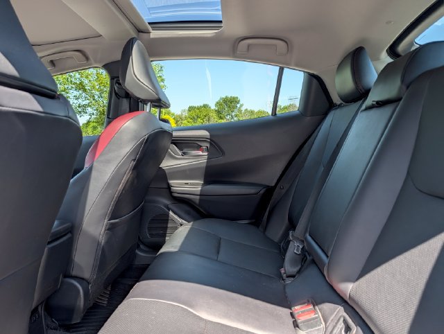 Used 2023 Toyota Prius Prime FWD image 17