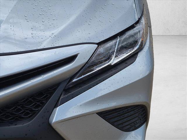 Certified 2019 Toyota Camry SE w/ Convenience Package FWD image 9
