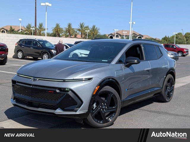 Used 2024 Chevrolet Equinox EV RS FWD image 1
