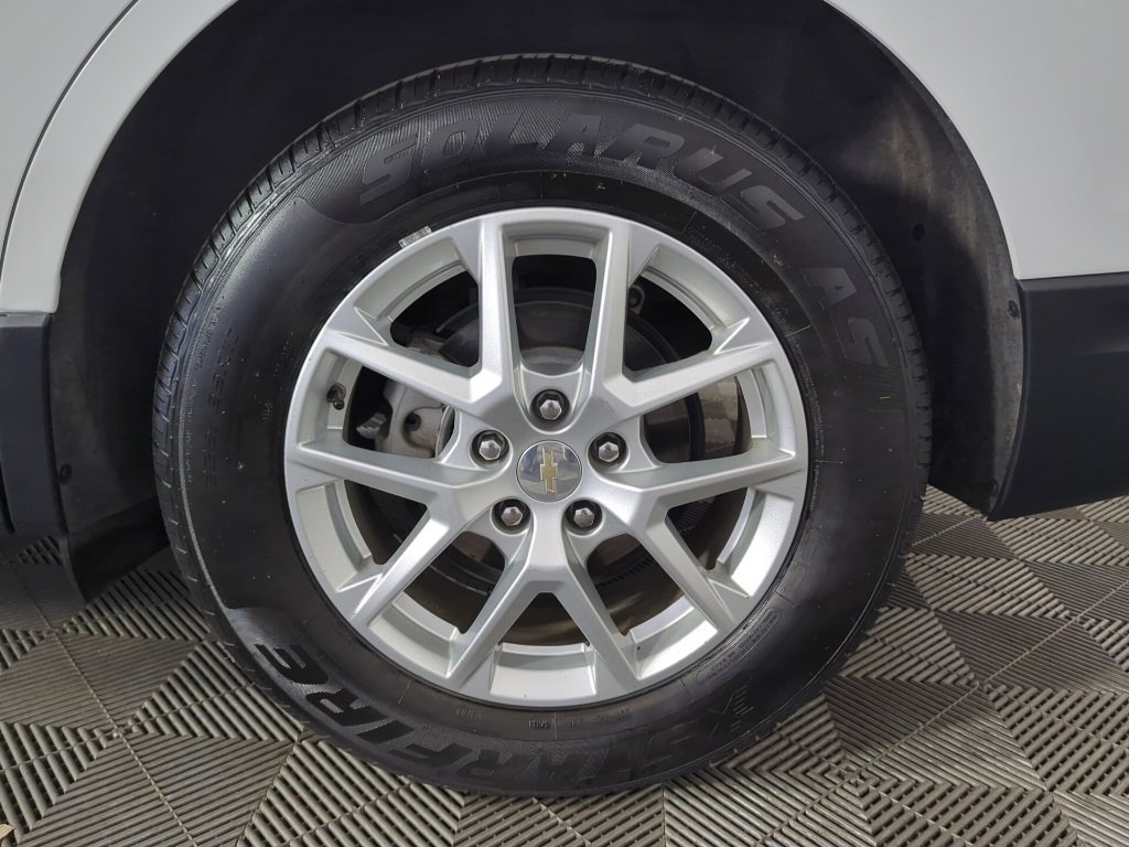 Used 2024 Chevrolet Equinox LT image 10