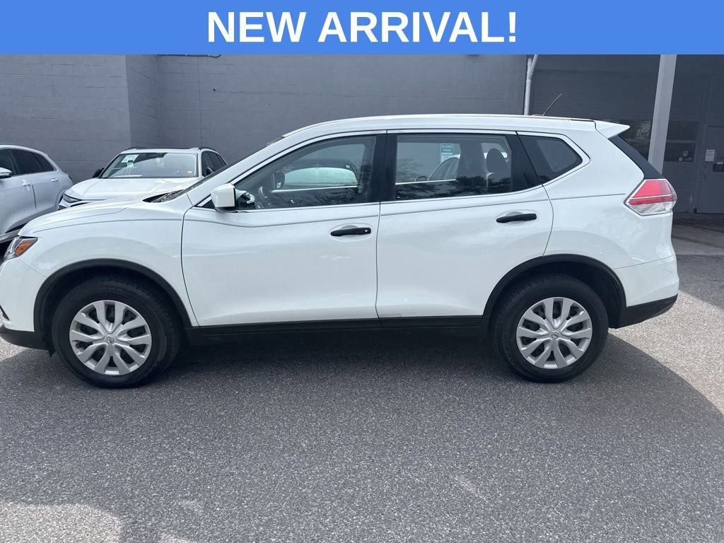 Used 2016 Nissan Rogue S image 12