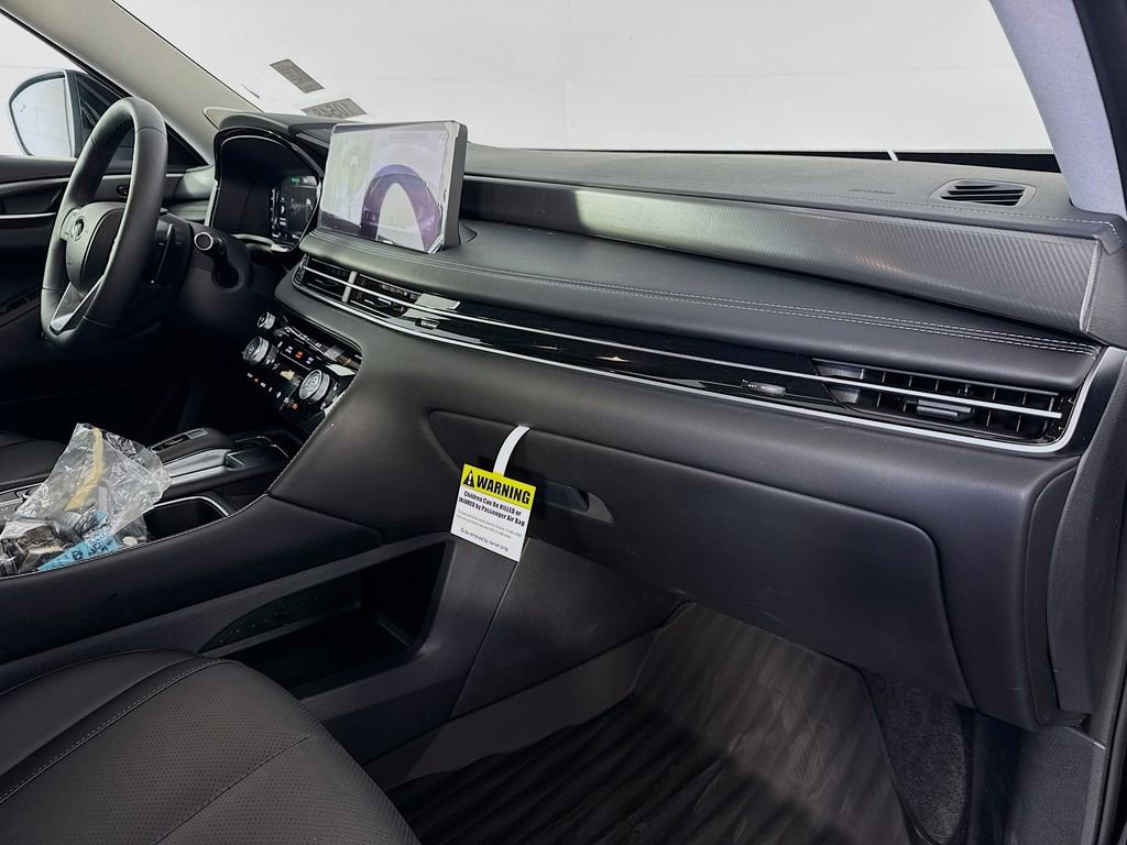 Certified 2026 INFINITI QX60 Luxe w/ Cargo Package image 32