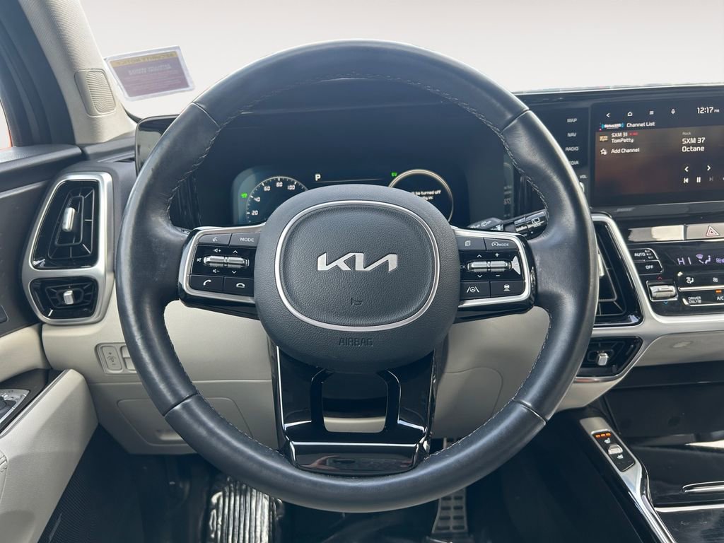 Used 2023 Kia Sorento SX Prestige image 14