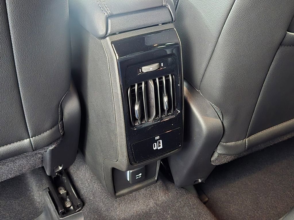 New 2026 Jeep Compass Latitude w/ Sun and Sound Group image 9