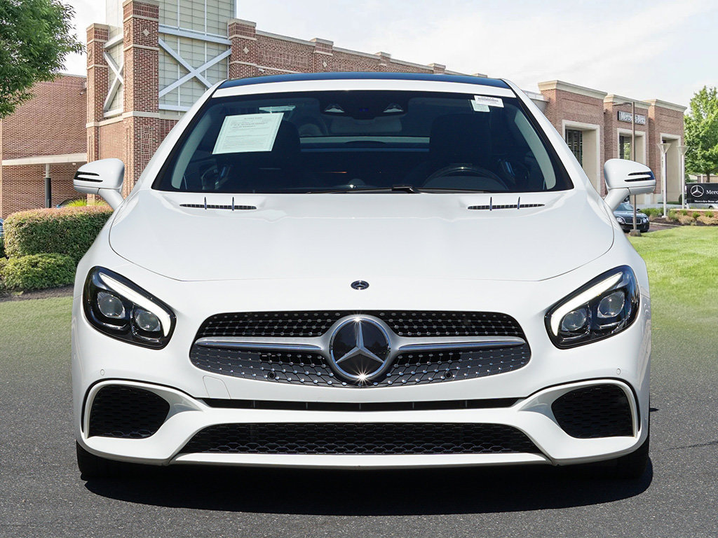 Used 2017 Mercedes-Benz SL 450 image 2