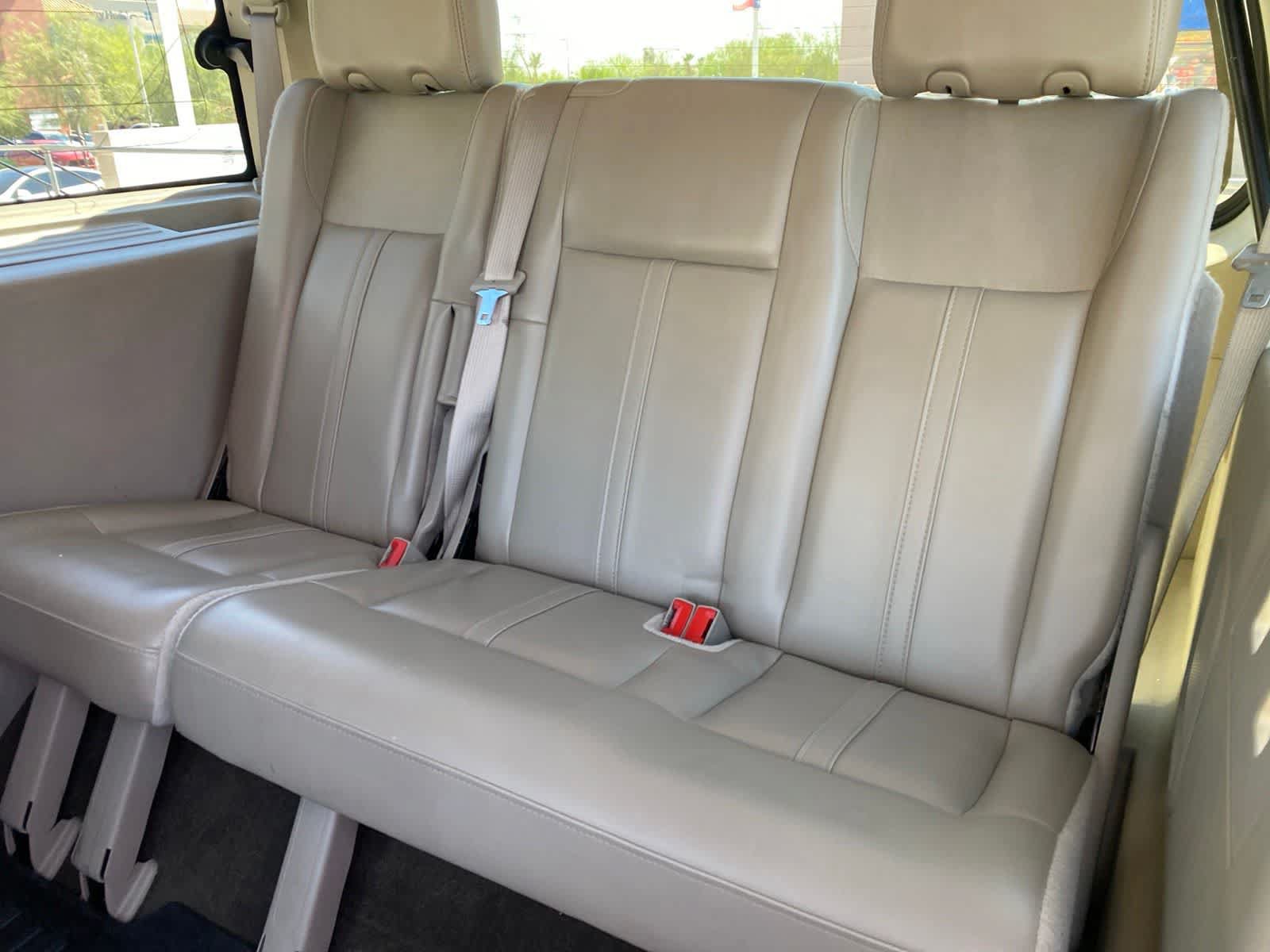 Used 2015 Lincoln Navigator 2WD image 15