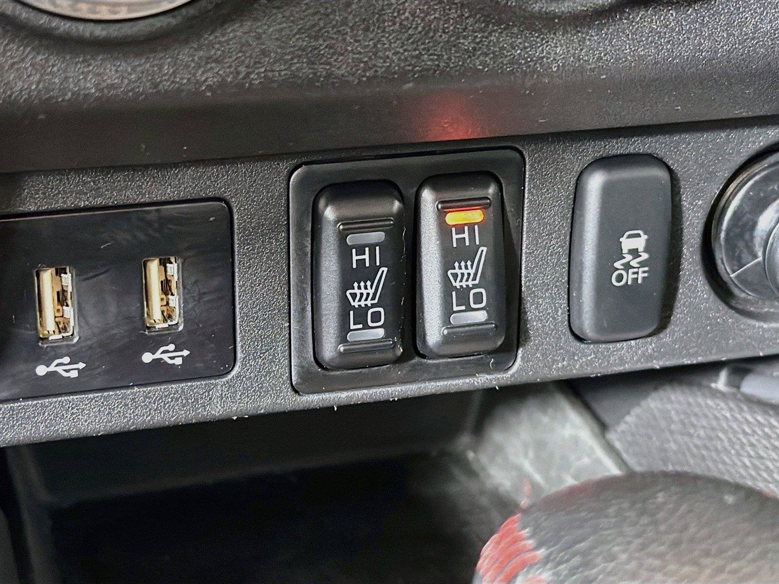 Used 2025 Mitsubishi Outlander Sport LE AWD/4WD image 24