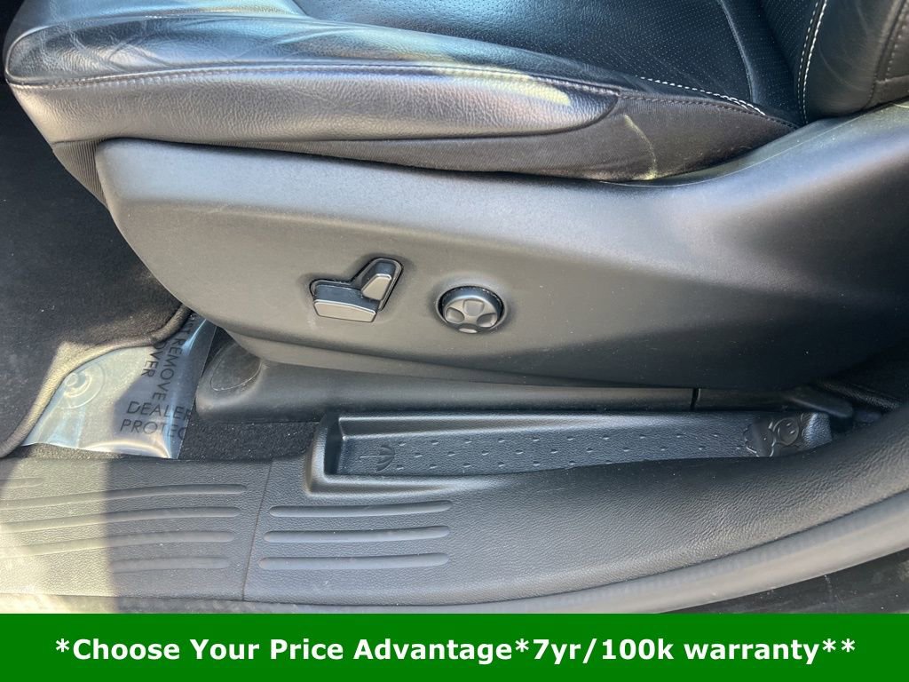 Certified 2022 Chrysler Pacifica Touring-L w/ S Appearance Package image 52