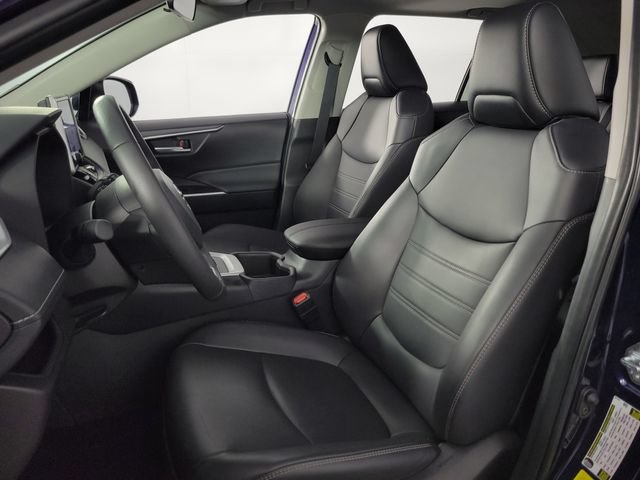 Used 2025 Toyota RAV4 XLE Premium FWD image 14