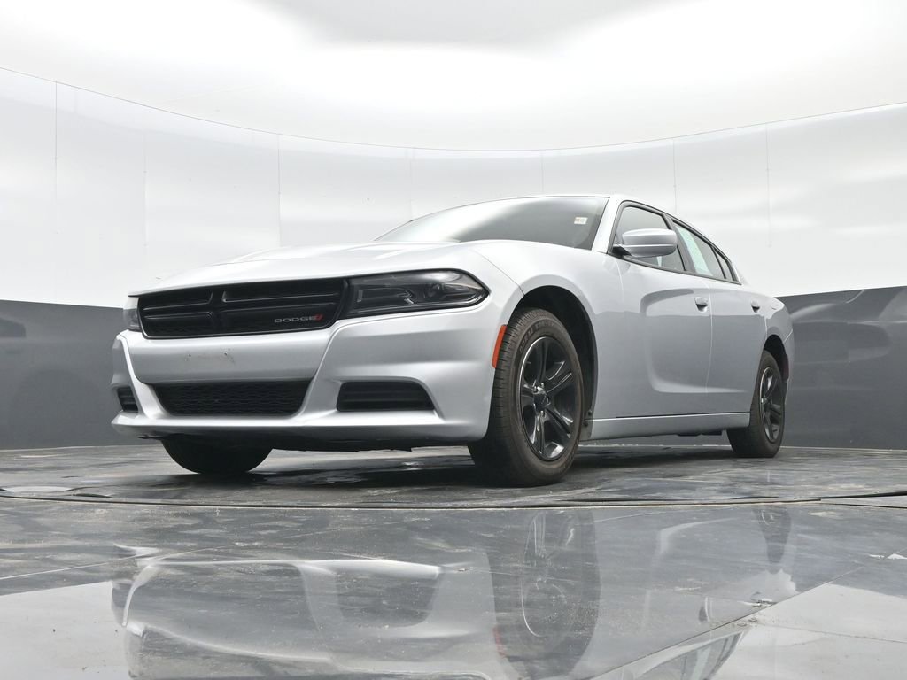 Used 2022 Dodge Charger SXT image 33