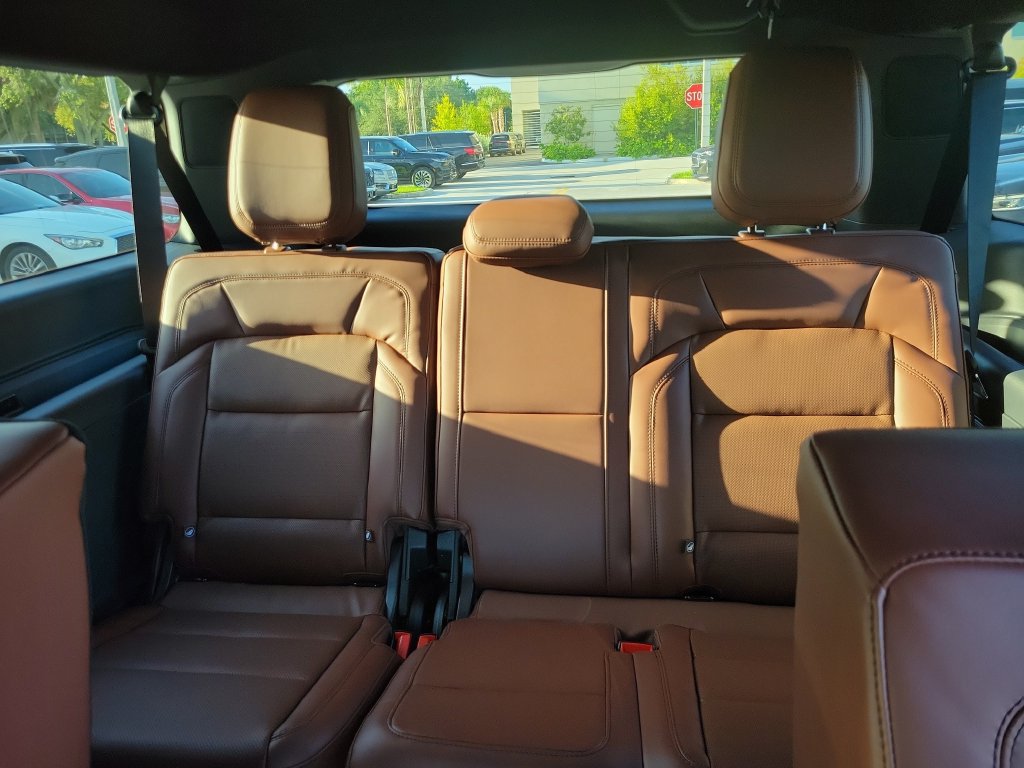New 2027 Lincoln Navigator L Reserve AWD/4WD image 18