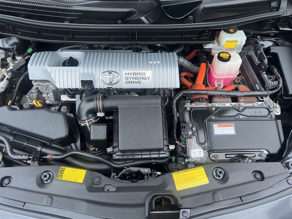 Used 2013 Toyota Prius Two image 26