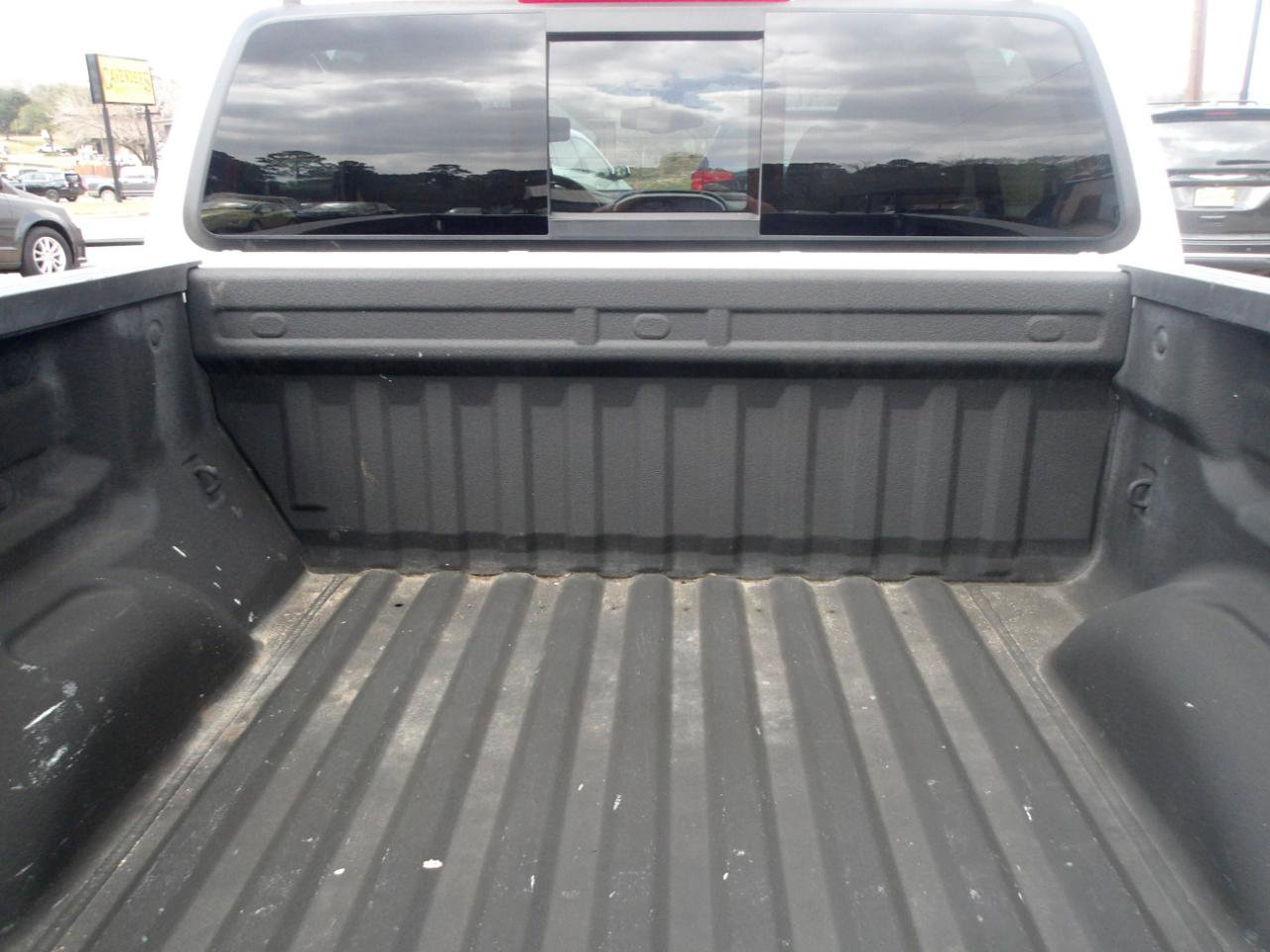 Used 2020 Chevrolet Colorado LT w/ LT Convenience Package image 13