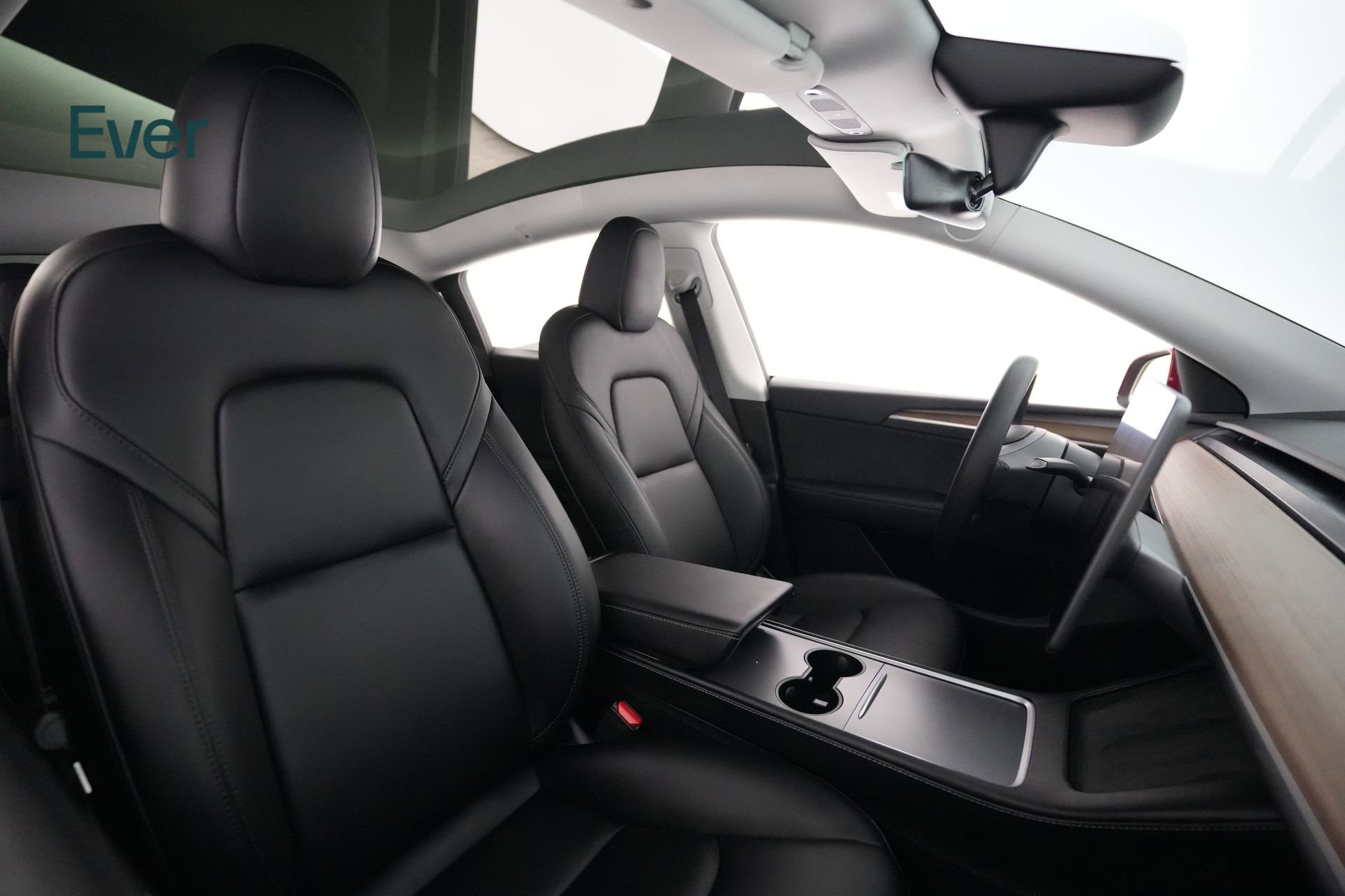 Used 2024 Tesla Model Y Performance AWD/4WD image 23