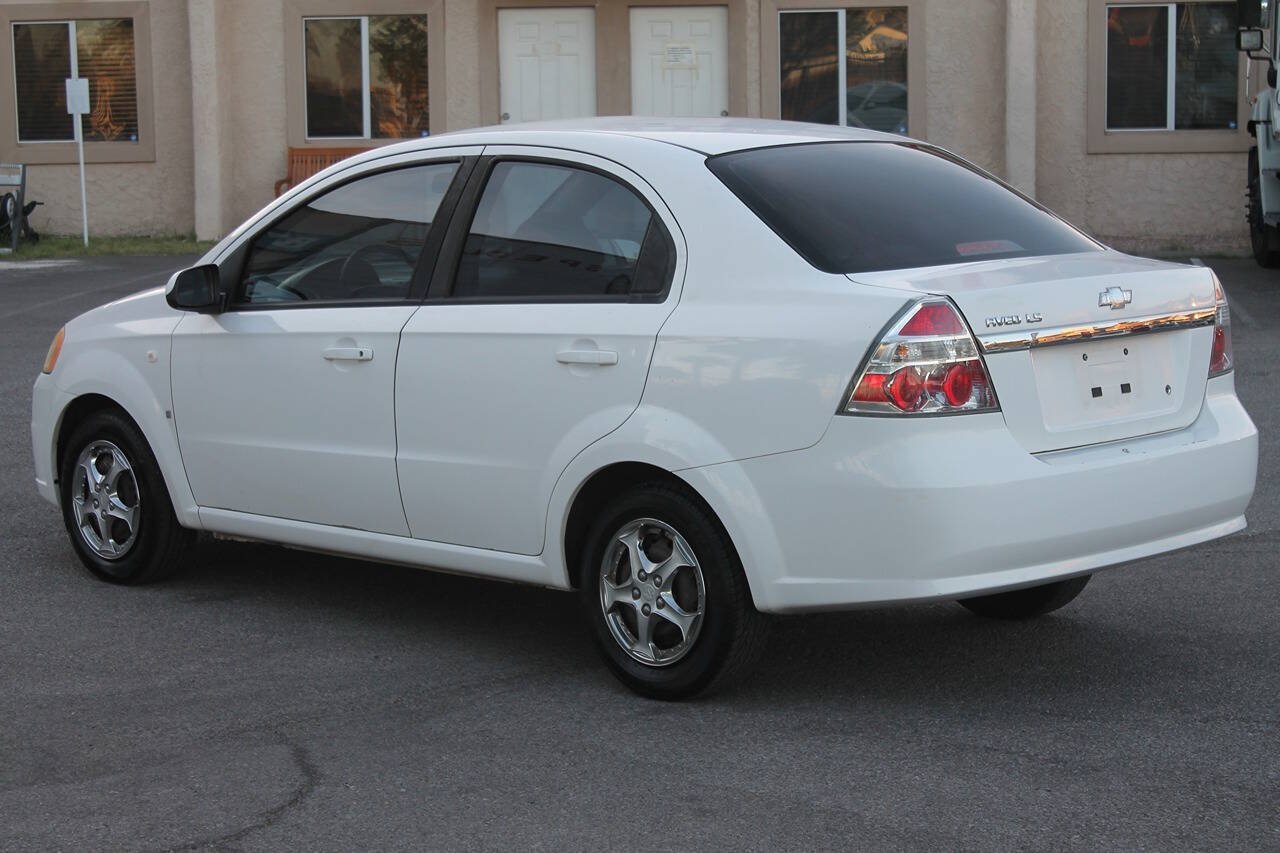Used 2007 Chevrolet Aveo LS FWD image 6
