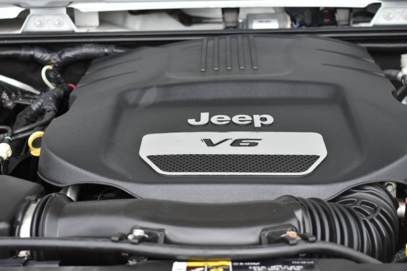 Used 2018 Jeep Wrangler Unlimited Sport S AWD/4WD image 23