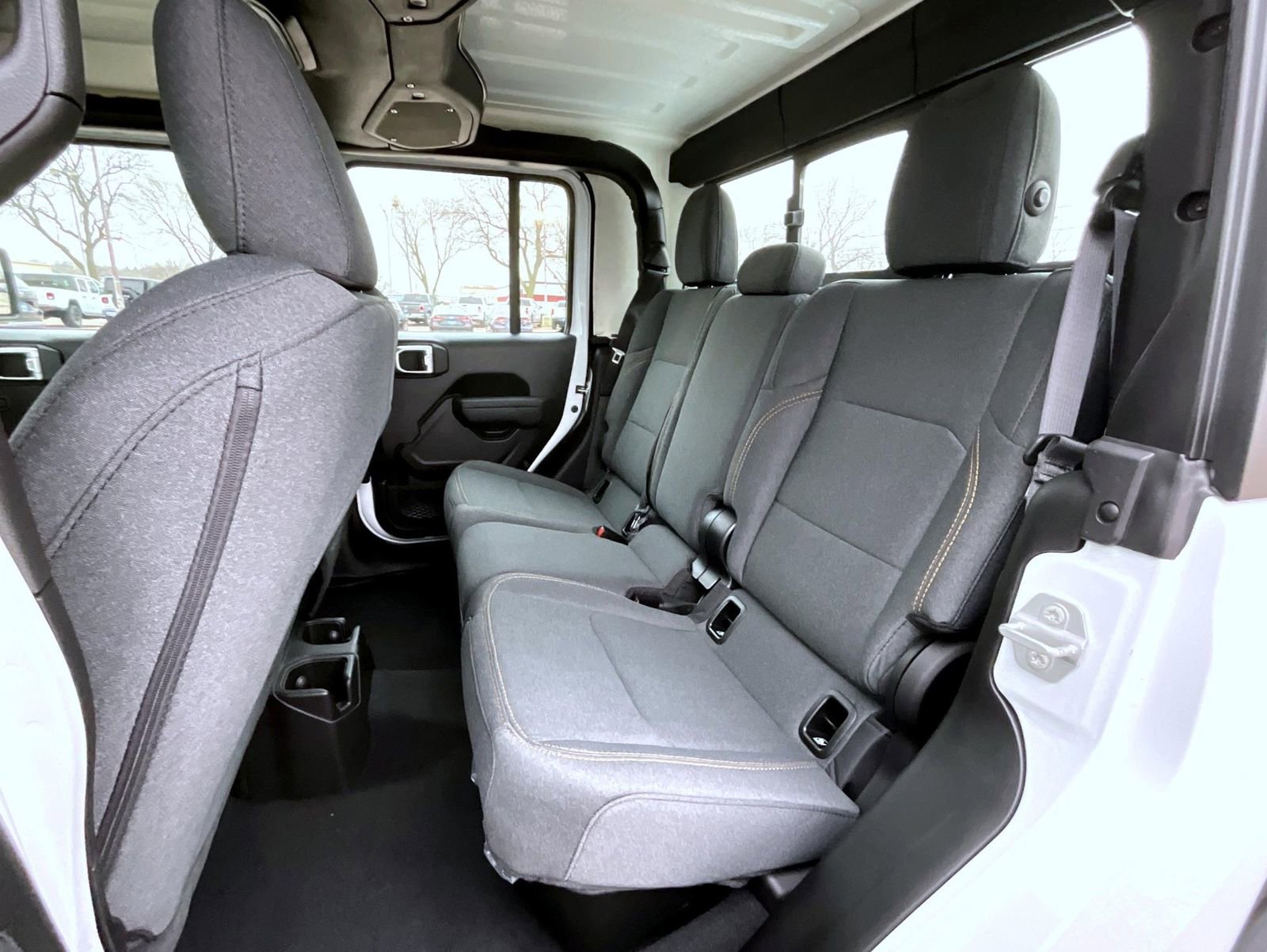 New 2026 Jeep Gladiator Sport AWD/4WD image 11