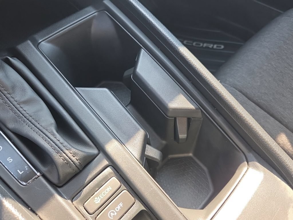 Used 2025 Honda Accord LX image 39