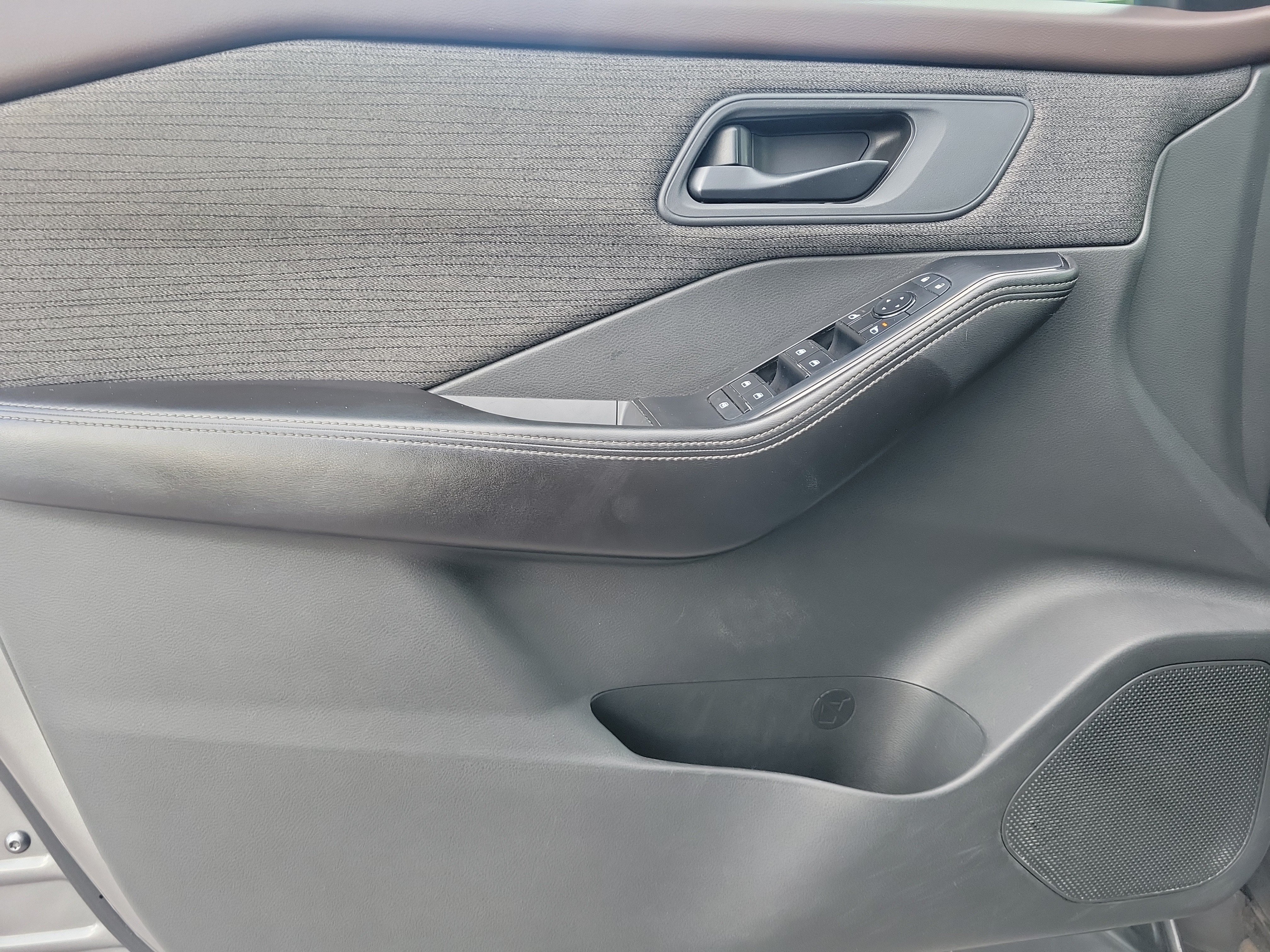 Certified 2021 Nissan Rogue S AWD/4WD image 14