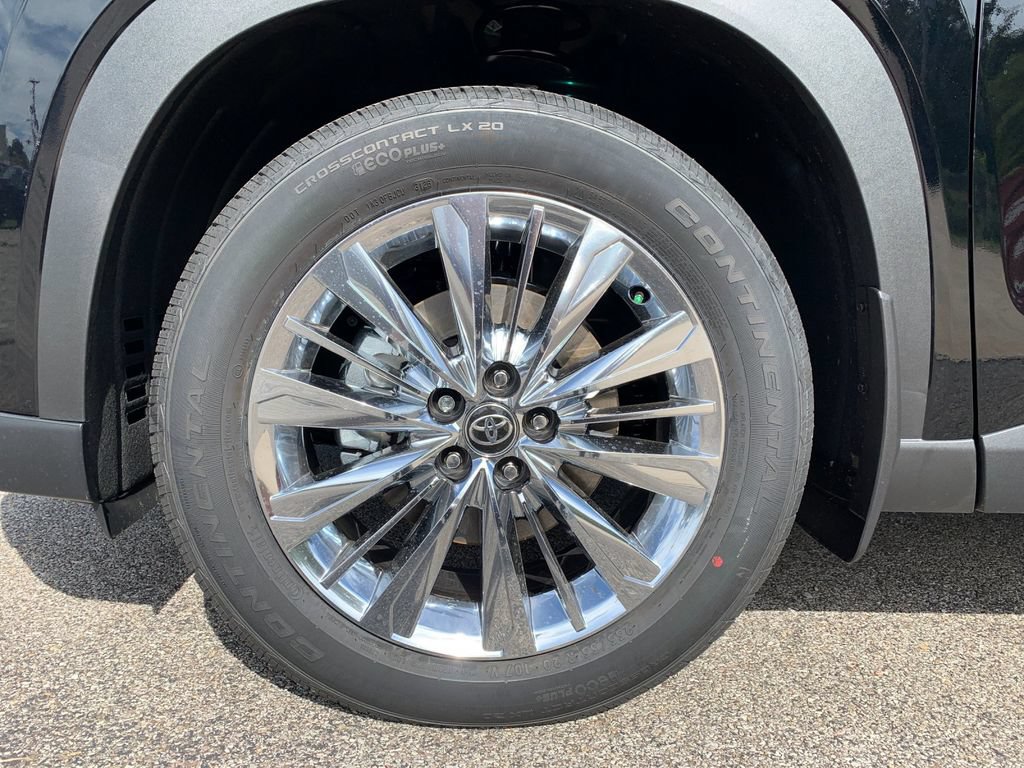 New 2026 Toyota Grand Highlander AWD image 32