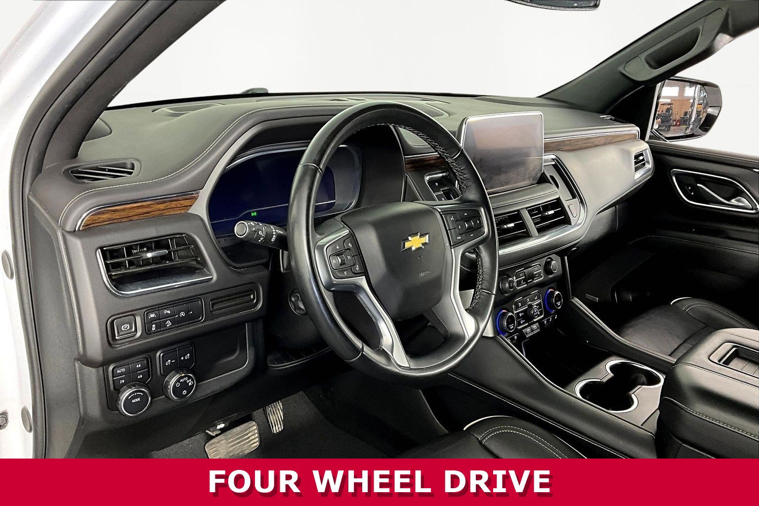 Used 2024 Chevrolet Tahoe Premier image 17